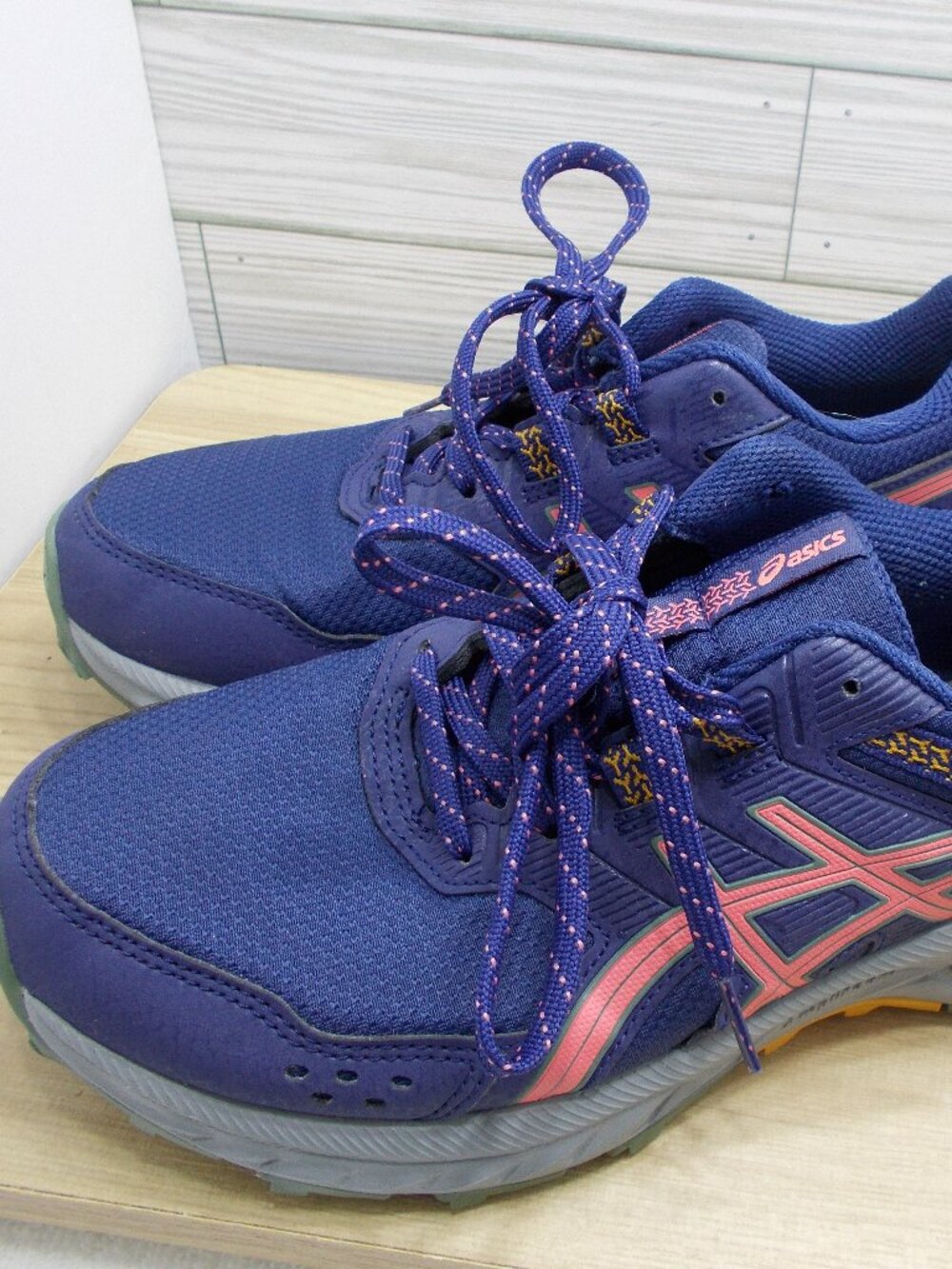 Asics Gel Venture 9 Women's Running Shoes Size 7
